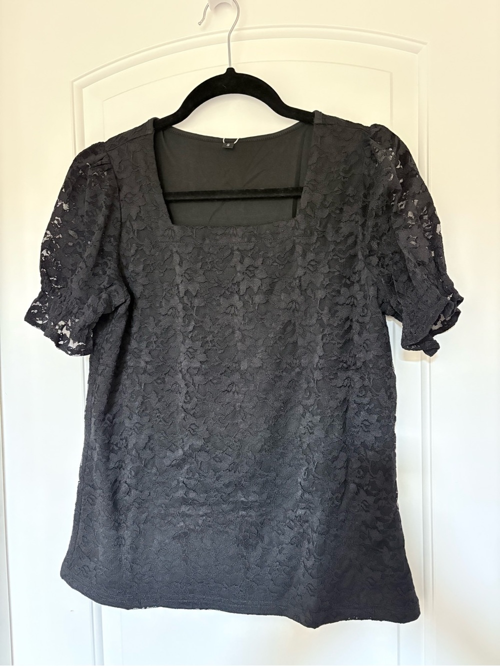 Black Lace Square-Neck Puff-Sleeve Blouse